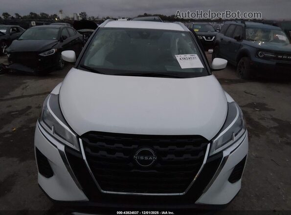 3N1CP5CV4RL494444 2024 NISSAN KICKS White Vista del compartimento del motor