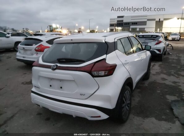 3N1CP5CV4RL494444 2024 NISSAN KICKS White Trasero derecho