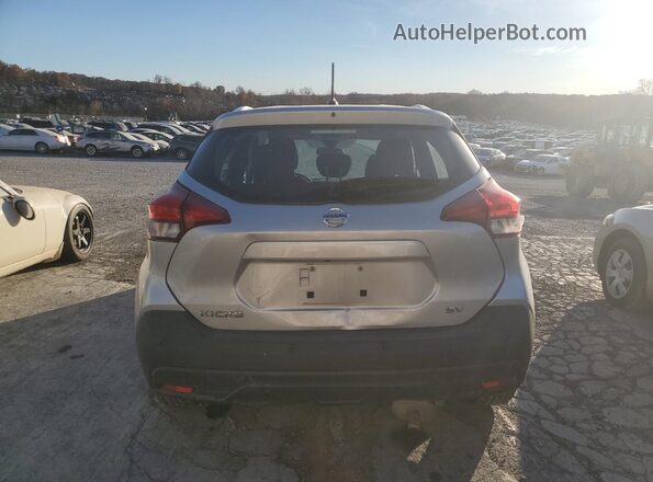 3N1CP5CV5LL528401 2020 NISSAN KICKS Silver Rear view
