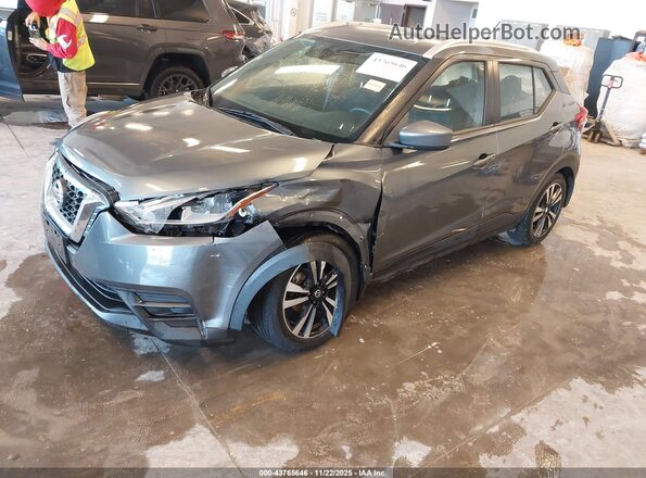 3N1CP5CV5LL536823 2020 NISSAN KICKS Gray Առջևի ձախ երեք քառորդ տեսարան