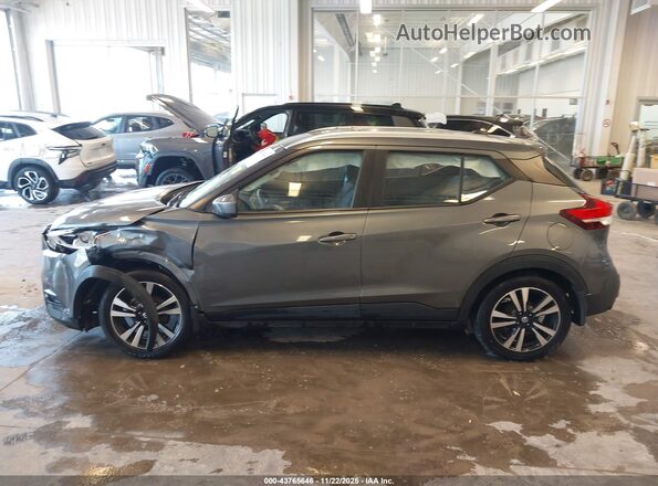 3N1CP5CV5LL536823 2020 NISSAN KICKS Gray 