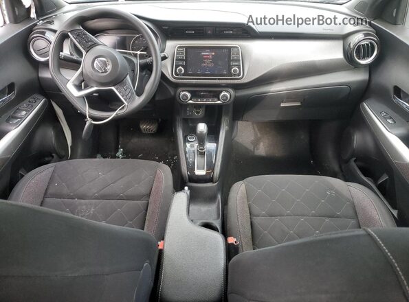 3N1CP5CV5LL549006 2020 NISSAN KICKS Black Dashboard view