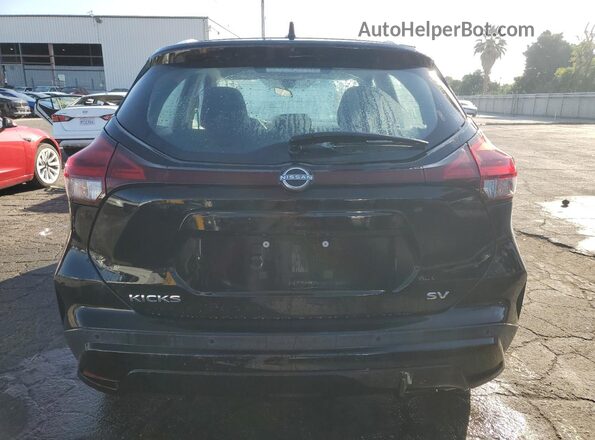 3N1CP5CV5NL522374 2022 NISSAN KICKS Black Widok z tyłu