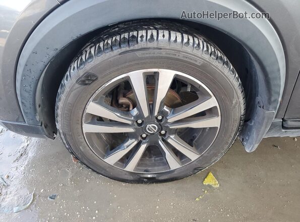 3N1CP5CVXLL540303 2020 NISSAN KICKS Gray Вид наклейки з VIN-кодом