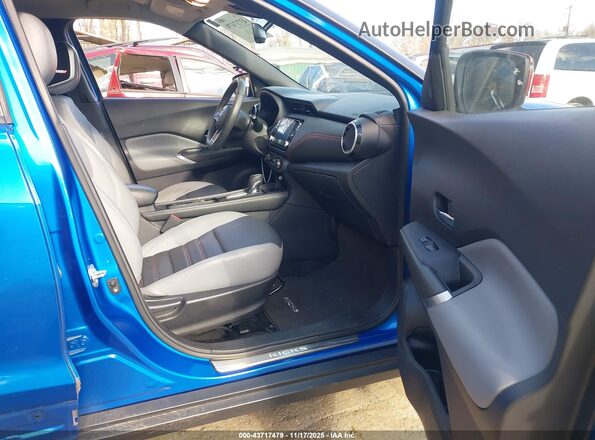 3N1CP5DV0ML489040 2021 NISSAN KICKS Blue Widok wnętrza z przodu