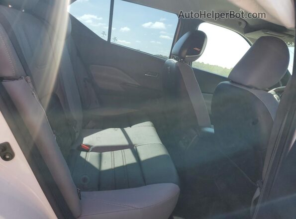 3N1CP5DV1RL561208 2024 NISSAN KICKS Белый Вид задней части салона