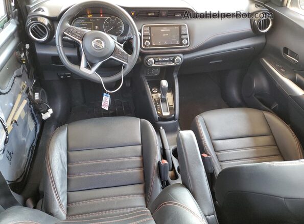3N1CP5DV5LL514142 2020 NISSAN KICKS Gray Вид панелі приладів