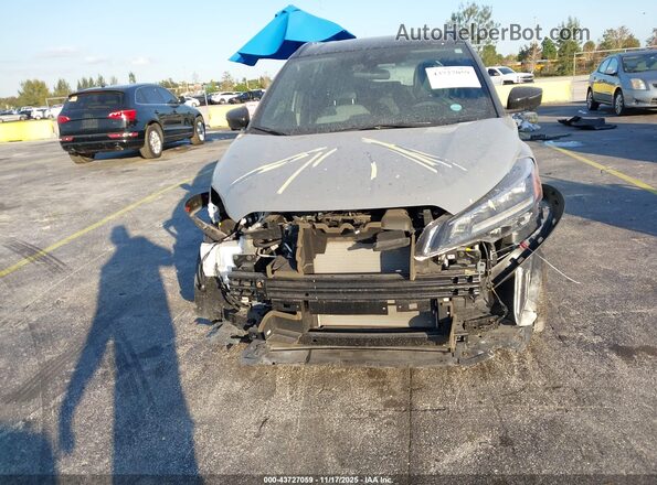 3N1CP5DV5RL565102 2024 NISSAN KICKS Серый Вид спереди
