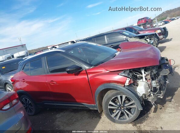 3N1CP5DV7LL500128 2020 NISSAN KICKS Burgundy Widok wnętrza z tyłu