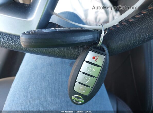 3N1CP5DV7LL579848 2020 NISSAN KICKS Серый Вид панели приборов