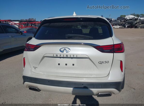 3PCAJ5BA6MF125984 2021 INFINITI QX50 White 