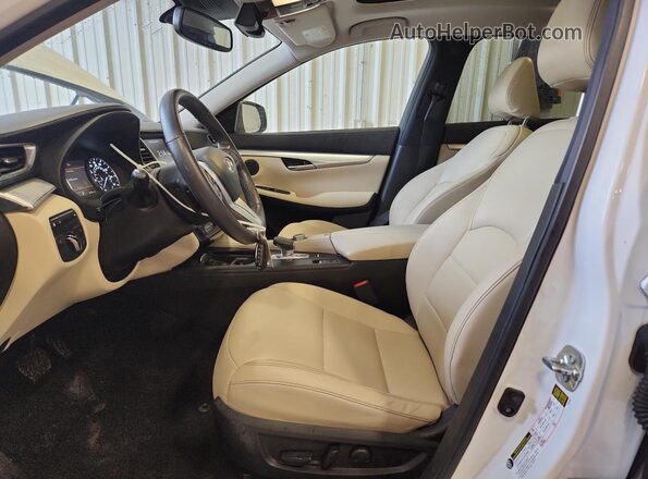 3PCAJ5BB1MF124461 2021 INFINITI QX50 White Front interior view