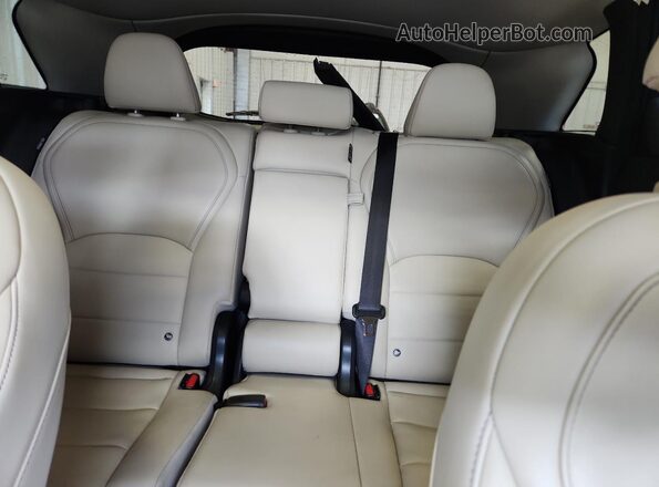 3PCAJ5BB1MF124461 2021 INFINITI QX50 White Rear seats view
