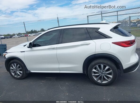 3PCAJ5FA2RF102106 2024 INFINITI QX50 White Панорамний вид салону 360°