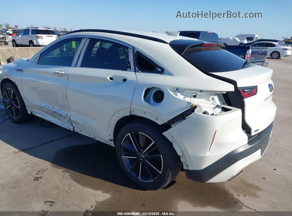 3PCAJ5J34NF113028 2022 INFINITI QX55 Белый Вид спереди