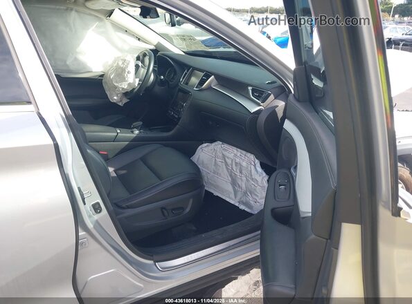 3PCAJ5M15LF105690 2020 INFINITI QX50 Silver Front interior view