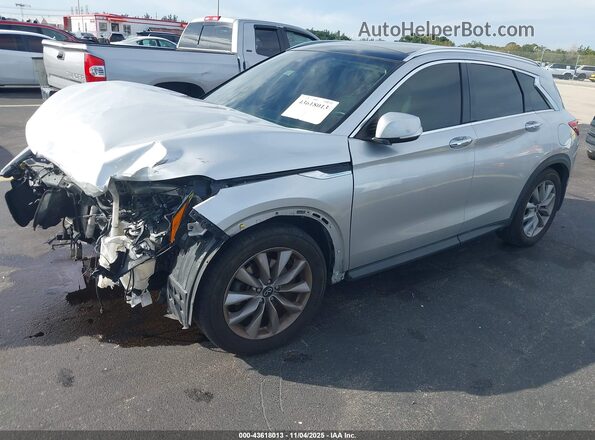 3PCAJ5M15LF105690 2020 INFINITI QX50 Silver Front left