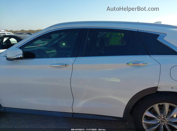 3PCAJ5M16LF100563 2020 INFINITI QX50 White Панорамний вид салону 360°