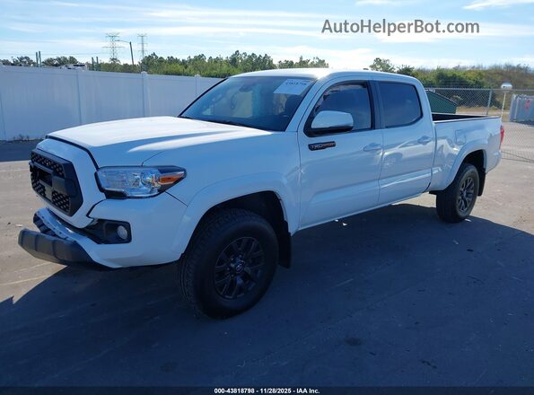 3TMBZ5DN9NM036176 2022 TOYOTA TACOMA White წინა მარცხენა ხედი სამი მეოთხედიდან