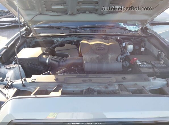 3TMCZ5AN4NM466237 2022 TOYOTA TACOMA Gray Вид ззаду