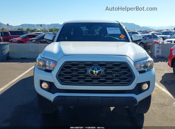 3TMCZ5AN8MM409800 2021 TOYOTA TACOMA White Вид щитка приладів