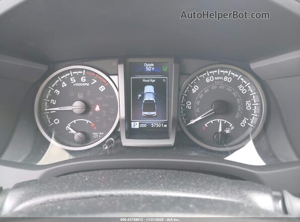 3TMCZ5AN9NM503556 2022 TOYOTA TACOMA Серебряный Вид задних сидений