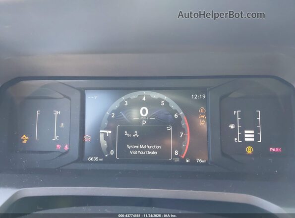 3TMKB5FN3SM036445 2025 TOYOTA TACOMA Белый 