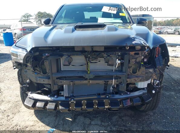 3TMKB5FN5SM037922 2025 TOYOTA TACOMA Gray Вид спереду