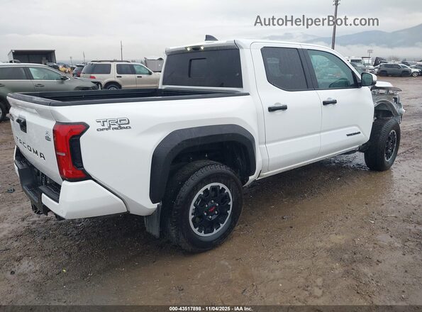 3TMLB5JN2RM063979 2024 TOYOTA TACOMA White Trasero derecho