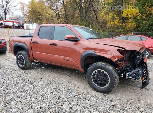 3TMLB5JN3SM184963 2025 TOYOTA LE Оранжевый Передняя правая четверть