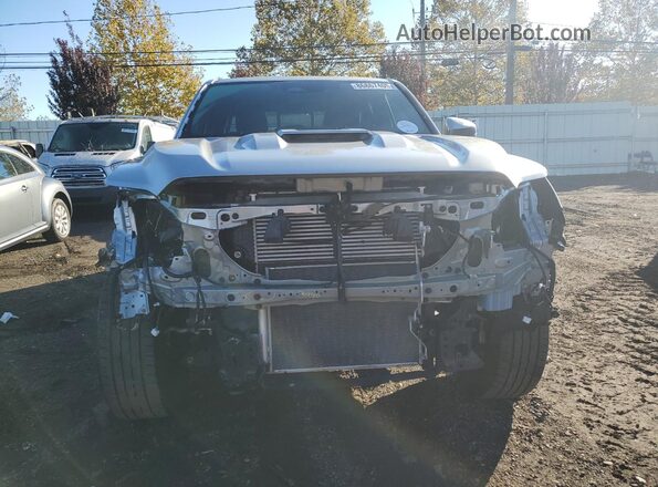 3TMLB5JN7RM004975 2024 TOYOTA LE Silver Вид спереду