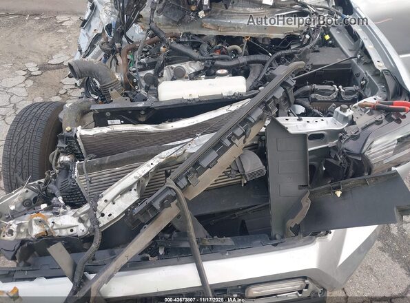 3TMLB5JN7RM013532 2024 TOYOTA TACOMA Silver Widok z tyłu