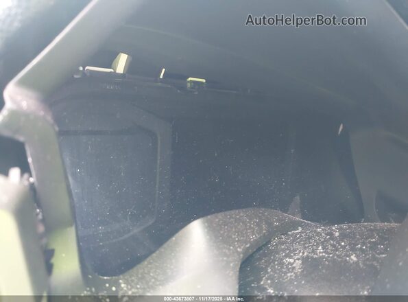 3TMLB5JN7RM013532 2024 TOYOTA TACOMA Silver Widok wnętrza 360 stopni