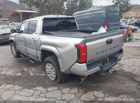 3TMLB5JN7RM013532 2024 TOYOTA TACOMA Silver Tył lewy