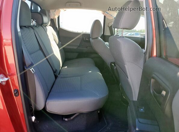 3TYAX5GN7NT038574 2022 TOYOTA LE Red Rear seats view
