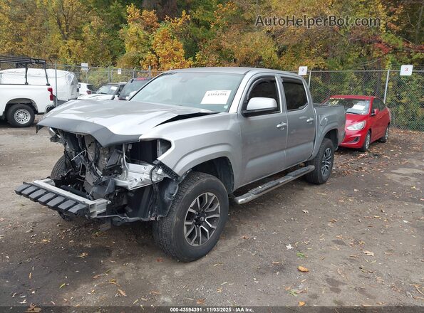 3TYCZ5AN5NT071567 2022 TOYOTA TACOMA Silver წინა მარცხენა ხედი სამი მეოთხედიდან
