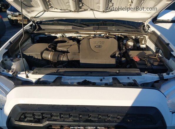3TYCZ5AN9NT096276 2022 TOYOTA TACOMA White უკანა ხედი