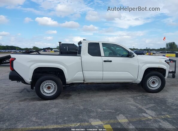 3TYJDAHN8RT010546 2024 TOYOTA TACOMA Белый Вид задней части салона