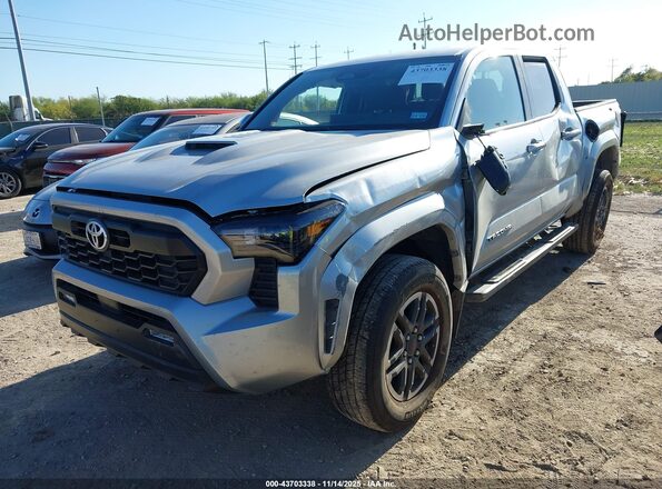3TYLB5JN0RT050068 2024 TOYOTA TACOMA Silver Вид спереду