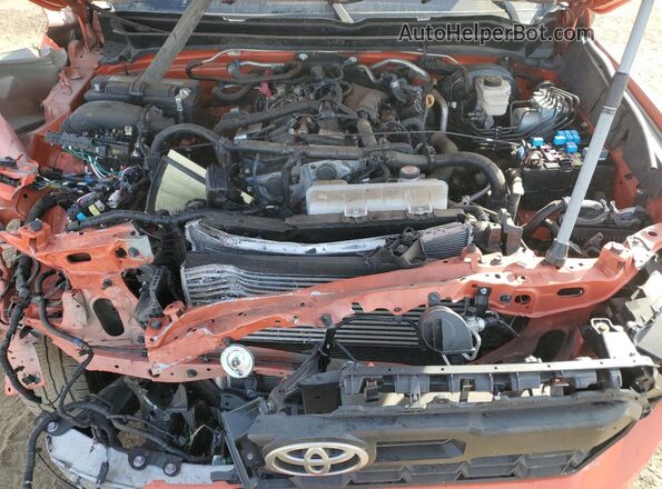 3TYLB5JN2RT009473 2024 TOYOTA LE Orange Вид задньої частини салону