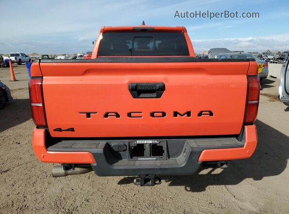 3TYLB5JN2RT009473 2024 TOYOTA LE Orange Вид ззаду