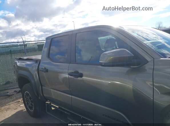 3TYLC5LN0RT006131 2024 TOYOTA TACOMA HYBRID Gray Սալոնի հետևի տեսք