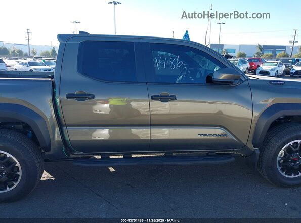 3TYLC5LN0ST038762 2025 TOYOTA TACOMA HYBRID Beige სალონის 360-გრადუსიანი ხედი