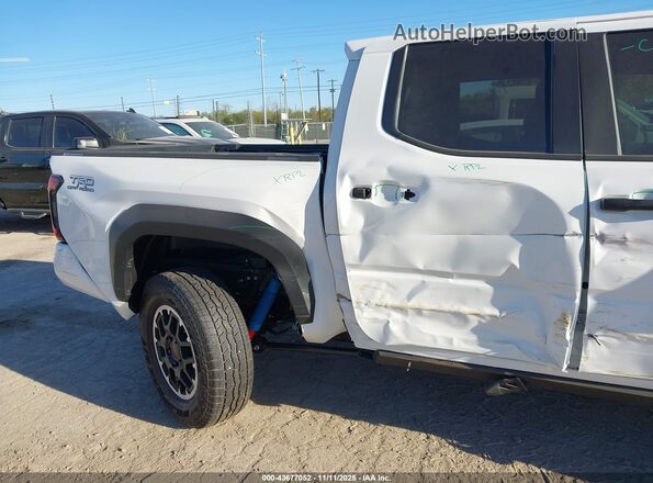 3TYLC5LN7ST047961 2025 TOYOTA TACOMA HYBRID White Front view