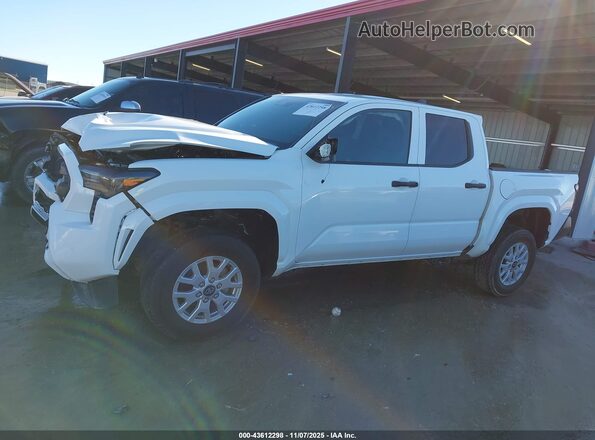 3TYLD5KN2RT004380 2024 TOYOTA TACOMA White Widok wnętrza 360 stopni