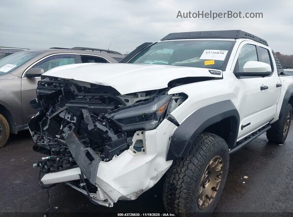 3TYLF5LN5RT010215 2024 TOYOTA TACOMA HYBRID Белый Передняя левая четверть