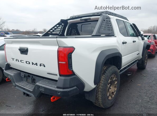 3TYLF5LN5RT010215 2024 TOYOTA TACOMA HYBRID Белый Задняя правая четверть