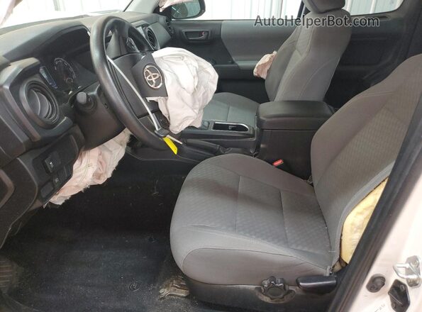3TYRX5GN4PT074261 2023 TOYOTA TACOMA White Вид салону спереду