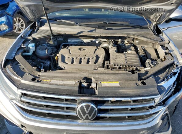 3VV0B7AX4NM041378 2022 VOLKSWAGEN TIGUAN Silver Vista del compartimento del motor