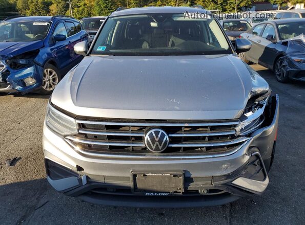 3VV0B7AX4NM041378 2022 VOLKSWAGEN TIGUAN Silver Vista frontal